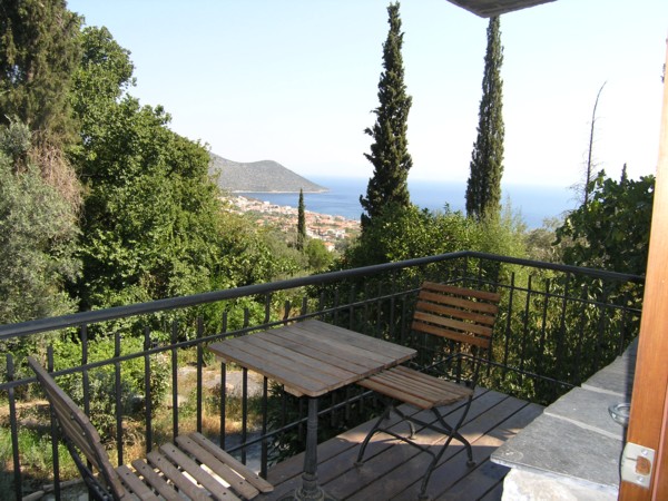 greece real estate