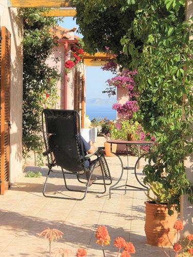 greece real estate